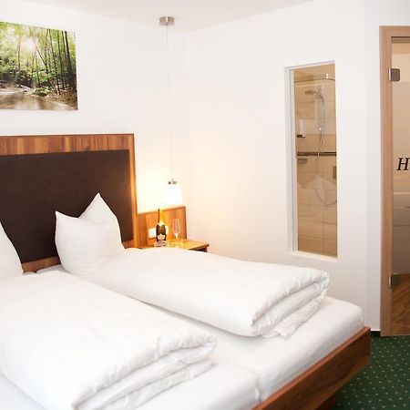 Hotel Hutzenthaler Bruckberg Экстерьер фото